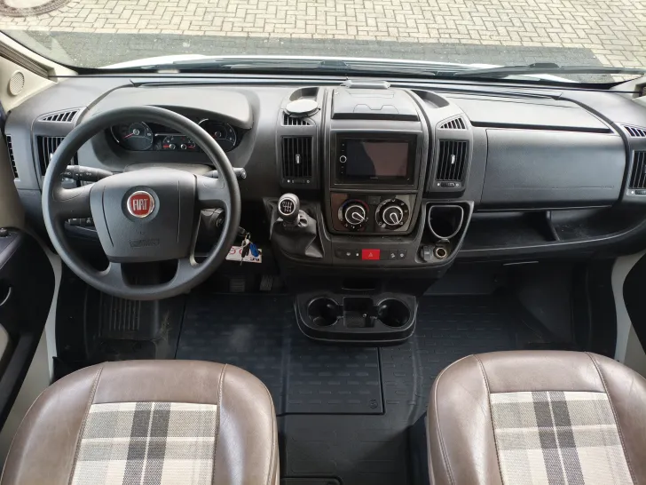 Fahrzeugbild Eura Mobil Activa One 630 LS #7
