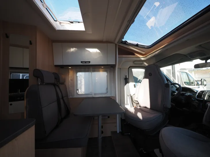 Fahrzeugbild Sunlight V 66 Adventure Edition, Aktionspreis ! MJ 2026 ! #9