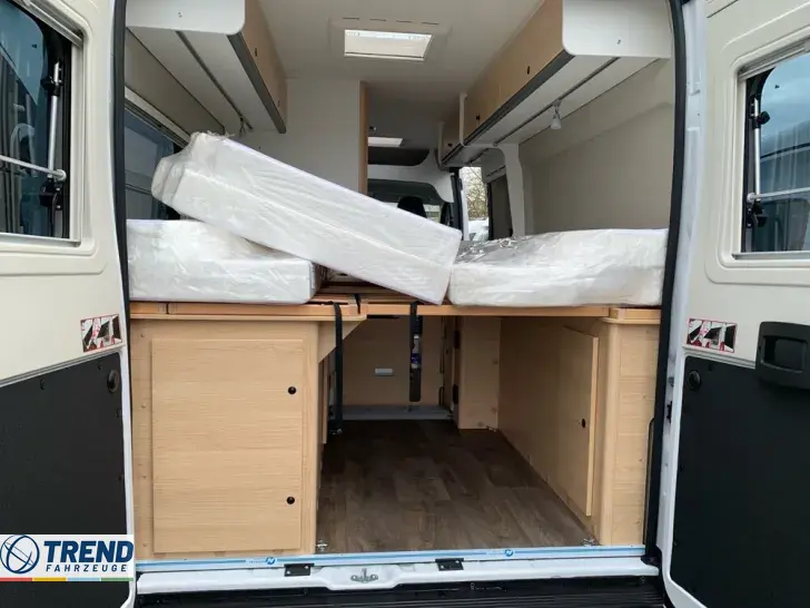 Fahrzeugbild Sunlight Camper Van Cliff 640 #19