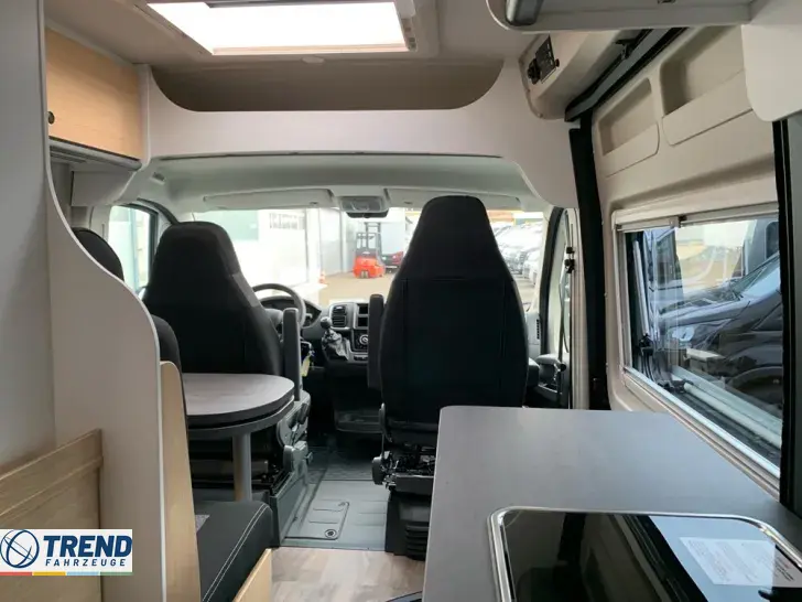 Fahrzeugbild Sunlight Camper Van Cliff 640 #20