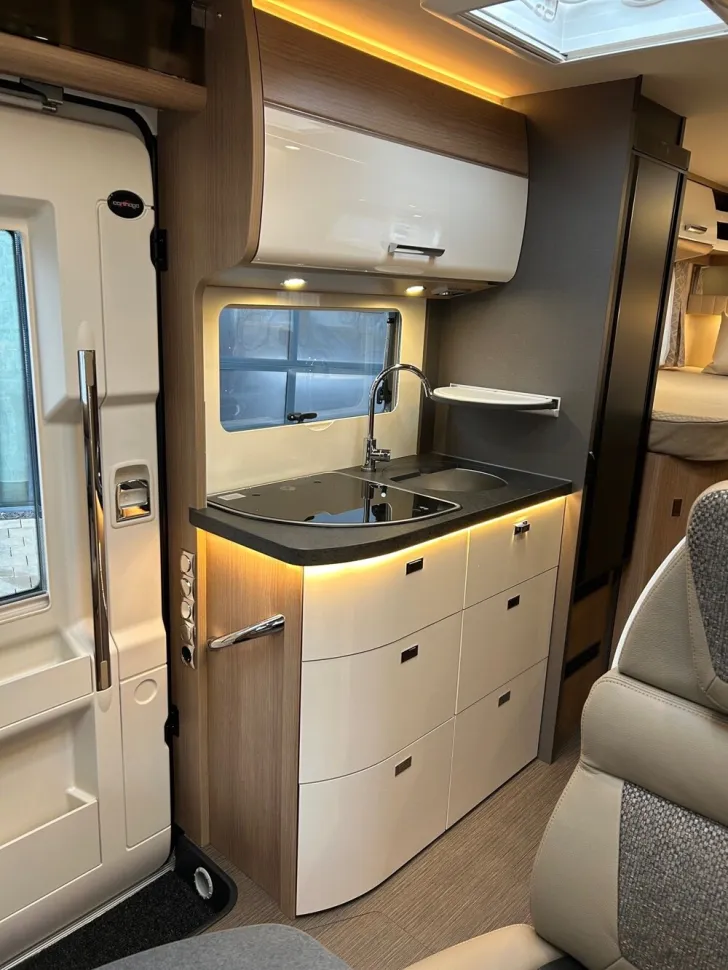 Fahrzeugbild Carthago C2-tourer I 143 KB LE comfort #13