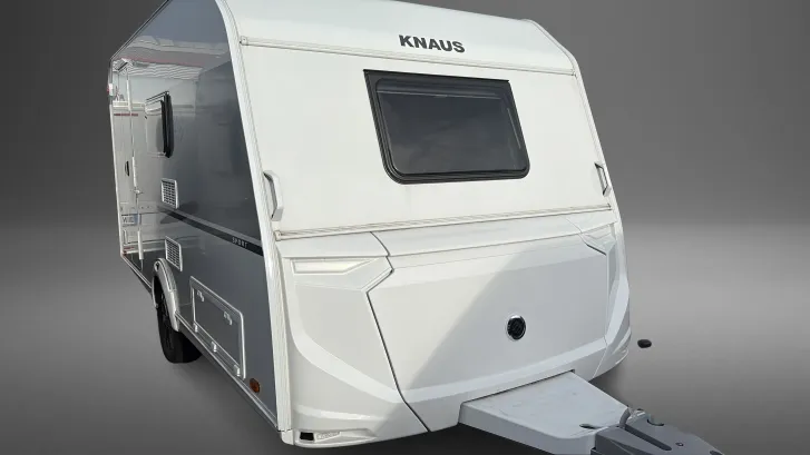 Schräg Vorne Knaus Sport 420 QD Sofort verfügbar
