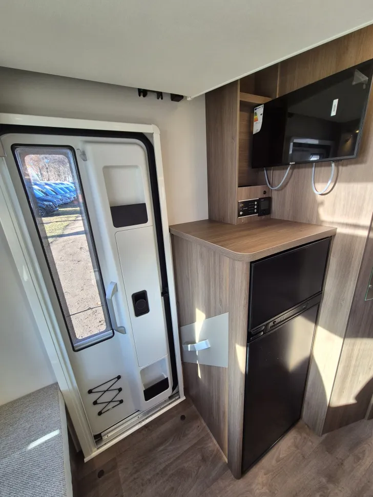 Fahrzeugbild Carado T338 pro+ *Safety-Paket*Hubbett*Automatik* #19