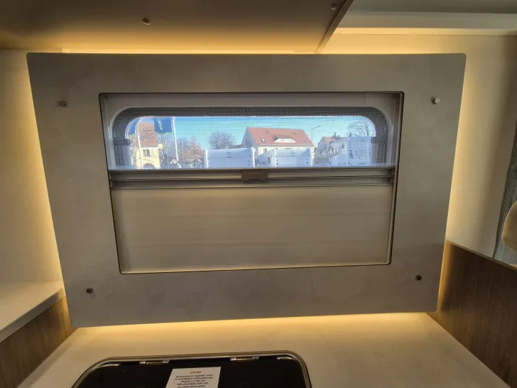 Fahrzeugbild Carado T338 pro+ *Safety-Paket*Hubbett*Automatik* #25