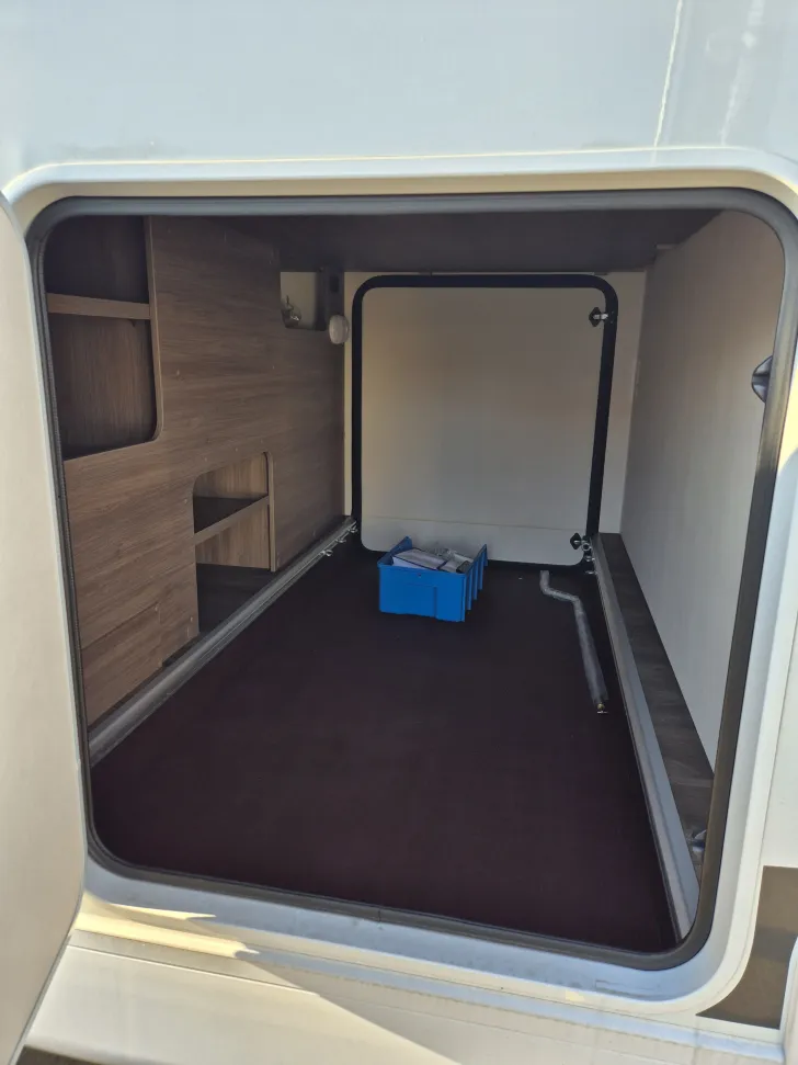 Fahrzeugbild Carado T338 pro+ *Safety-Paket*Hubbett*Automatik* #43