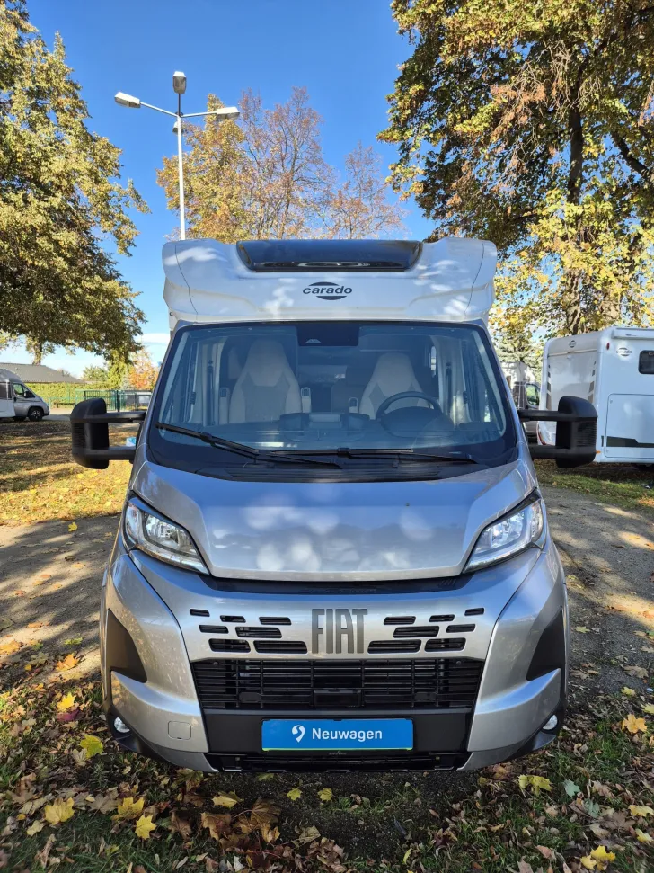 Fahrzeugbild Carado T447 pro+ *Safety-Paket*Hubbett*Holzrost* #40