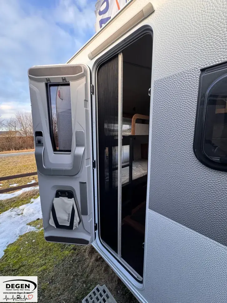 Fahrzeugbild Knaus Sport 540 FDK Aufl. 1800KG, Garagentüre usw. #6