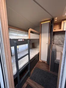 Fahrzeugbild Knaus Sport 540 FDK Aufl. 1800KG, Garagentüre usw. #7