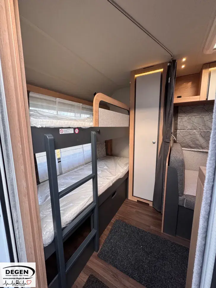 Fahrzeugbild Knaus Sport 540 FDK Aufl. 1800KG, Garagentüre usw. #7