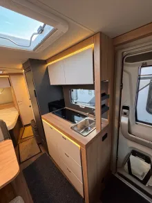 Fahrzeugbild Knaus Sport 540 FDK Aufl. 1800KG, Garagentüre usw. #8