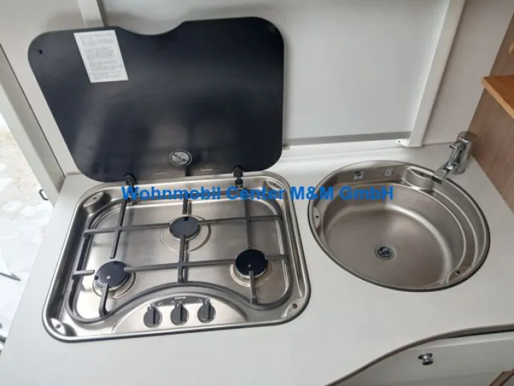 Fahrzeugbild Carado T 135 Allwetter Sat+TV Markise DuoControl #9