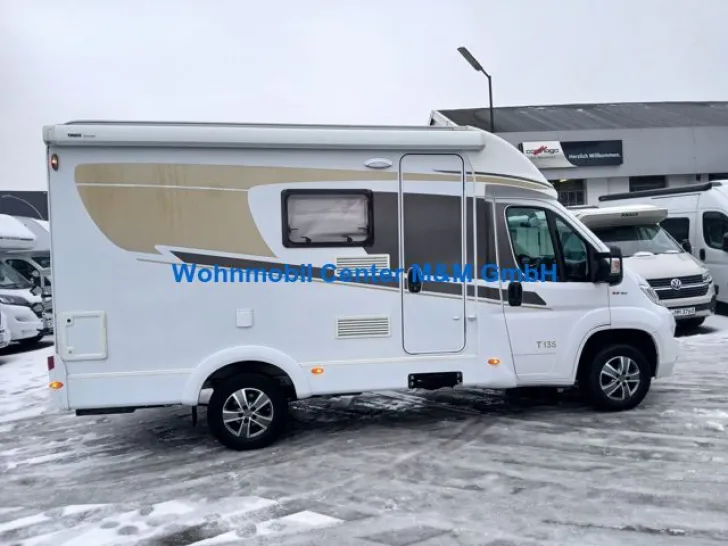 Fahrzeugbild Carado T 135 Allwetter Sat+TV Markise DuoControl #15