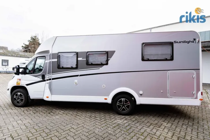 Fahrzeugbild Sunlight T 68 #4