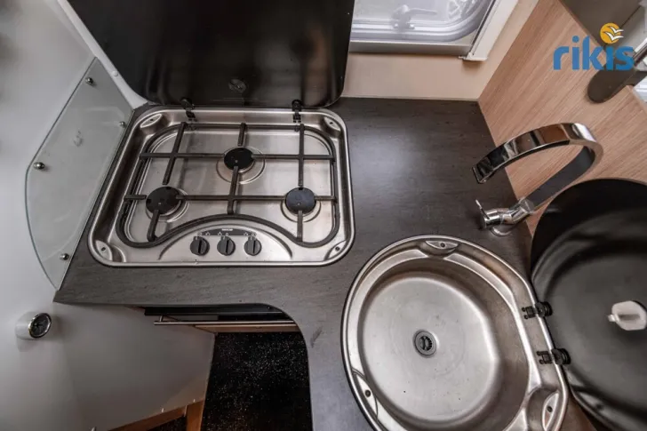 Fahrzeugbild Sunlight T 68 #14