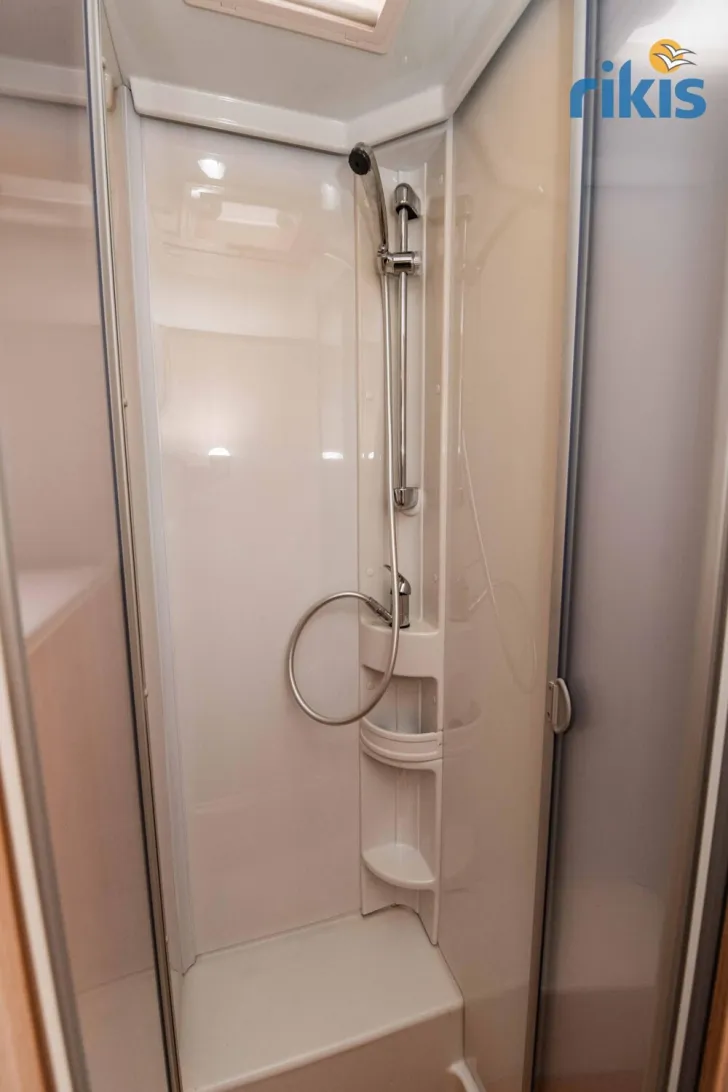 Fahrzeugbild Sunlight T 68 #17