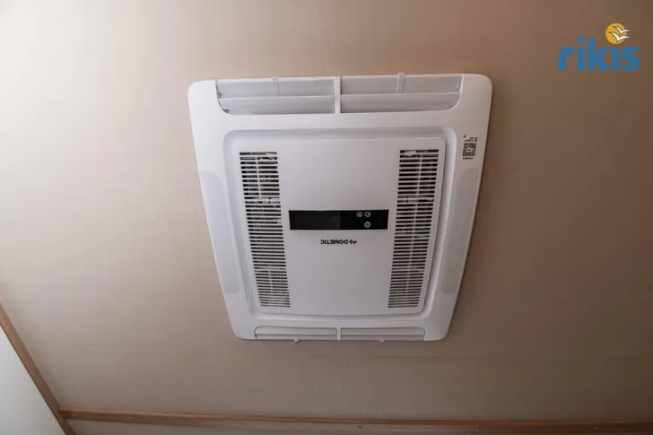 Fahrzeugbild Sunlight T 68 #21