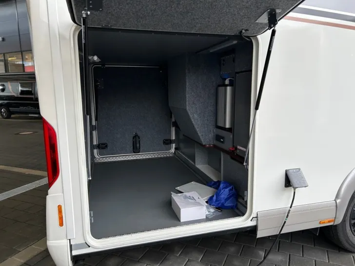 Fahrzeugbild Carthago chic e-line xl I I 61 LE #19