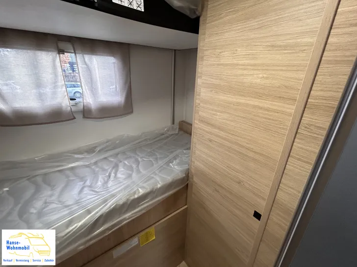 Fahrzeugbild Challenger 380 Etape Edition #11