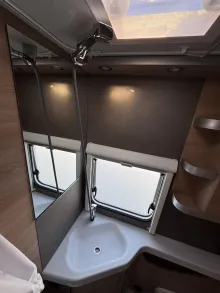 Fahrzeugbild Knaus Südwind BLACK SELECTION 420 QD MJ 26|Markise #13