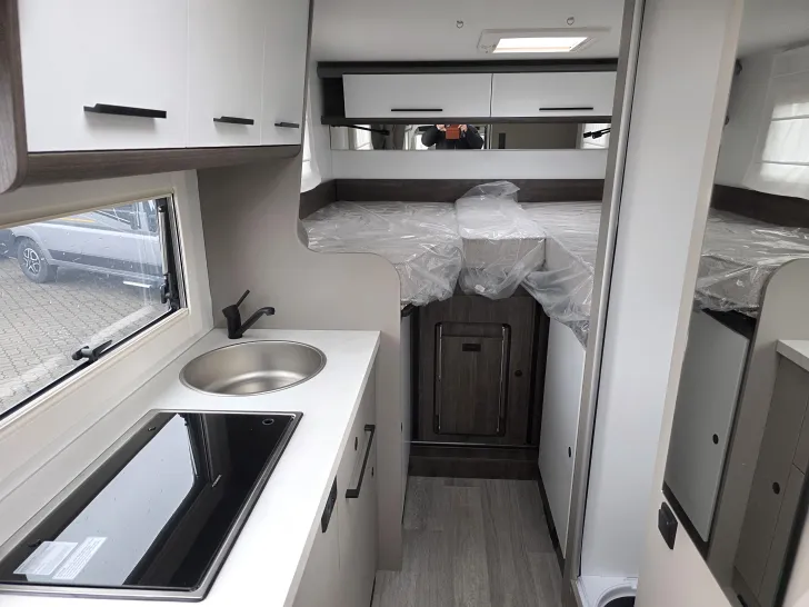 Fahrzeugbild Benimar YRTEO Y861 PLUS NORTHAUTOKAPP MARKISE #9