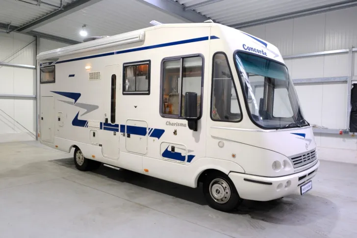 Fahrzeugbild Concorde Charisma I 720/1. Hand/Festbett/Hubbett/Garage #3
