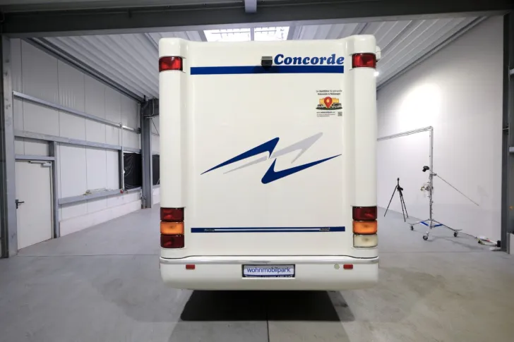 Fahrzeugbild Concorde Charisma I 720/1. Hand/Festbett/Hubbett/Garage #5