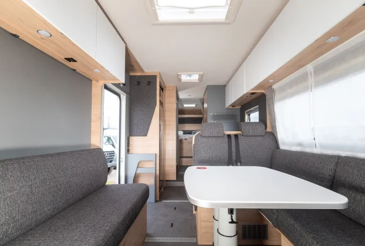 Fahrzeugbild Dethleffs XL Family 7812-2 // UVP: 145.718  #7