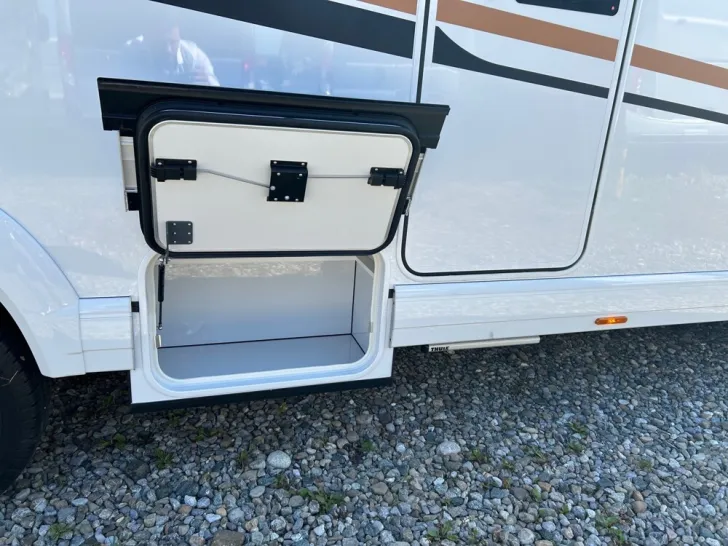 Fahrzeugbild Malibu I 430 KB LE lightweight #24