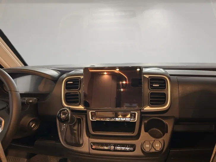 Fahrzeugbild Malibu I 430 KB LE comfort #9