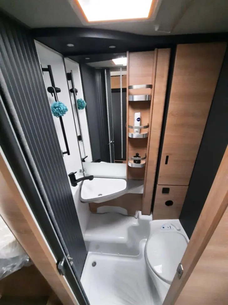 Fahrzeugbild Knaus L!VE TI 650 MEG Platinum Selection Verfüg./Sparen Sie 12.768,- € #14