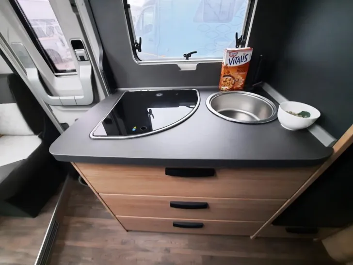 Fahrzeugbild Knaus L!VE TI 650 MEG Platinum Selection Verfüg./Sparen Sie 12.768,- € #11