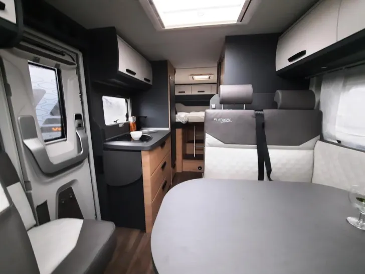 Fahrzeugbild Knaus L!VE TI 650 MEG Platinum Selection Verfüg./Sparen Sie 12.768,- € #5