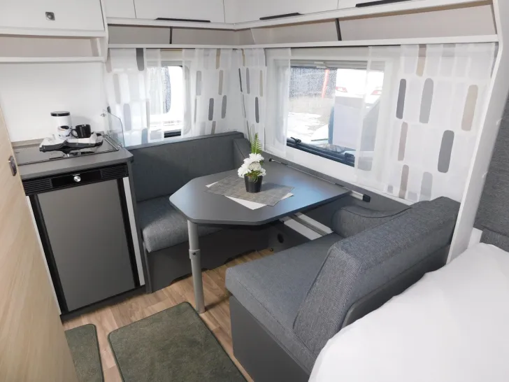 Fahrzeugbild Fendt Apero Activ 390 FH 45L Tank, TV-Halter, 1700Kg #18