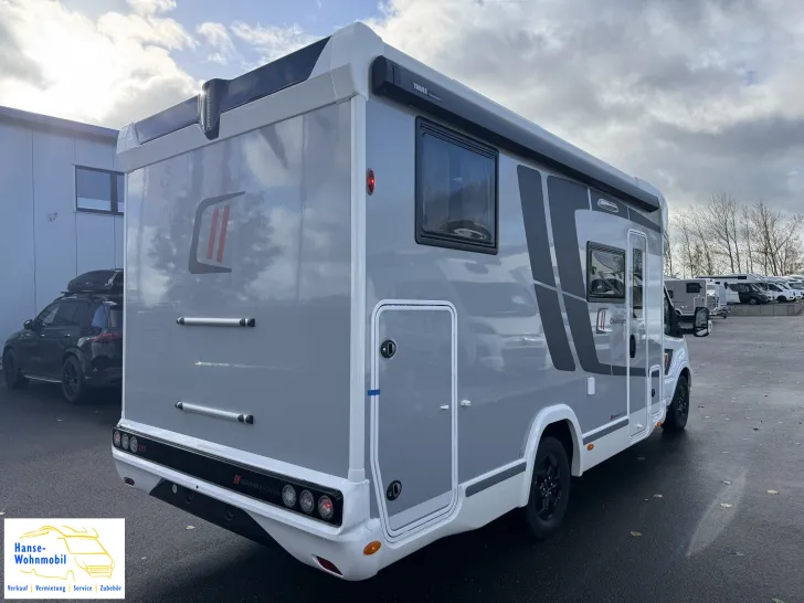 Fahrzeugbild Challenger 287 Graphite Edition #2