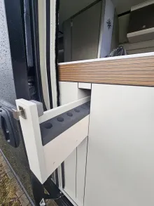 Fahrzeugbild Westfalia Columbus 600 D 180 PS Automatik Premium-Paket #13