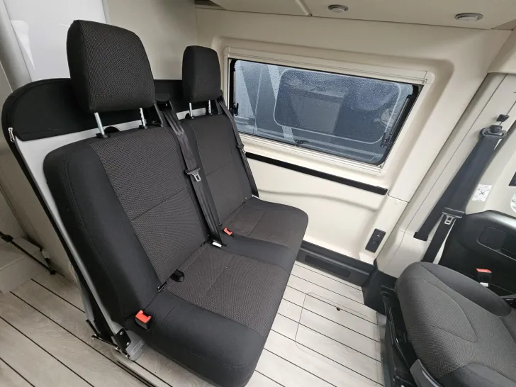 Fahrzeugbild Westfalia Columbus 600 D 180 PS Automatik Premium-Paket #25