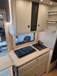 Fahrzeugbild Hobby Prestige T 710 GE - Lithium/Automatik #6