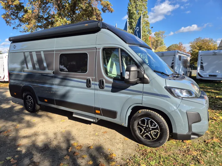 Fahrzeugbild Carado CV640 PRO+ Aufstelldach*Schwenkbad* #33