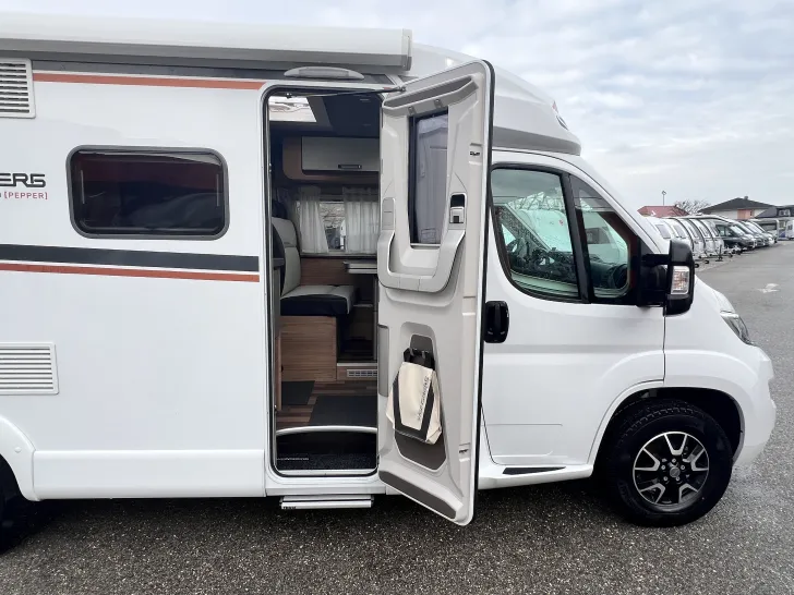 Fahrzeugbild Weinsberg CaraCompact 600 MEG EDITION [PEPPER] - mit Tageszulassung #15