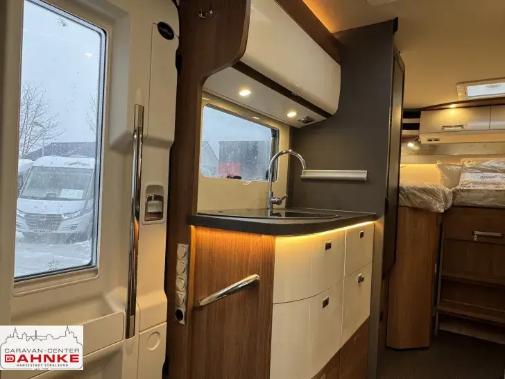 Fahrzeugbild Carthago C1-tourer T 143 KB-LE comfort 4.2t 35 Jahre Edt! ! - 16.035,- € ! #8