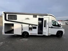 Fahrzeugbild Laika Kosmo L 409 mit Tageszulassung #8