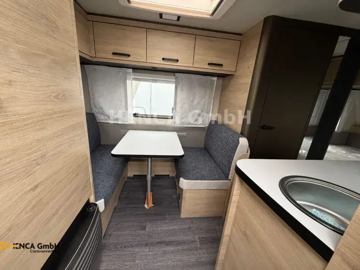 Fahrzeugbild Weinsberg CaraOne 420 QD Neufahrzeug #8