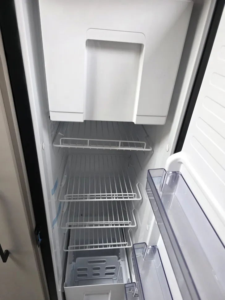 Fahrzeugbild Benimar Tessoro T444 Northautokap SOLAR MARKISE NAV #15