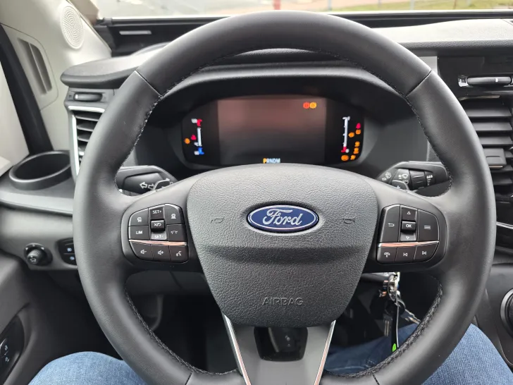 Fahrzeugbild Benimar Tessoro T444 Northautokap SOLAR MARKISE NAV #21