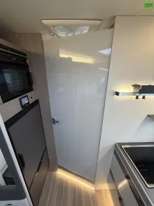 Fahrzeugbild Roller Team Zefiro 267 Integral 180PS 400W Solar 2xLithium #19