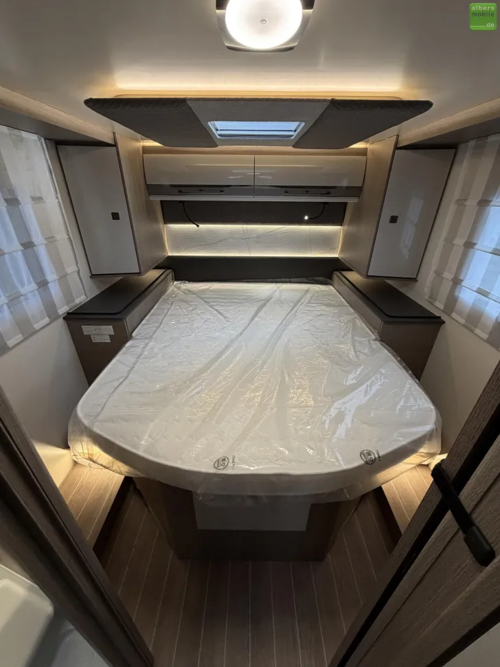 Fahrzeugbild Roller Team Zefiro 267 Integral 180PS 400W Solar 2xLithium #20