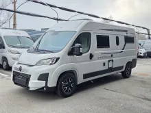 Fahrzeugbild Pössl Summit SHINE 600 LR mit Längsbetten #5