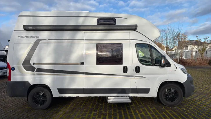 Seitlich Weinsberg CaraBus 600 MQH