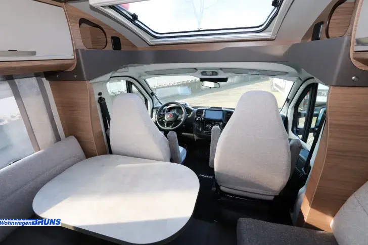 Fahrzeugbild Knaus L!VE TI 650 MEG #9