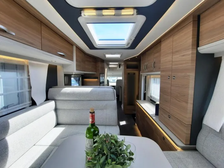 Fahrzeugbild Dethleffs Alpa I 7820-2 Verfüg. /Sparen Sie 31.343,- € #4